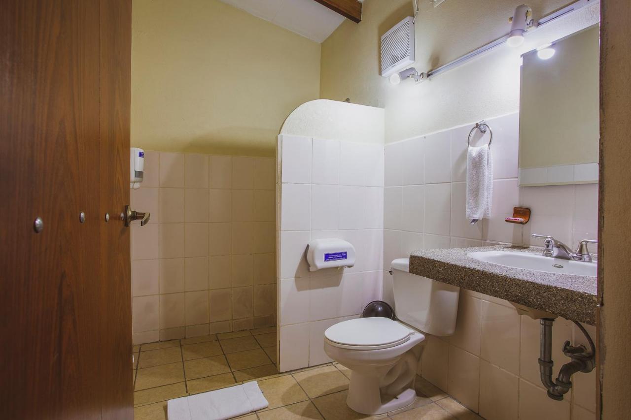 Hotel La Hacienda Quesada  Dış mekan fotoğraf