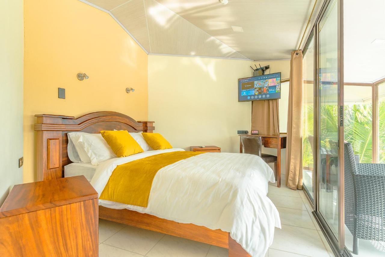 Hotel La Hacienda Quesada  Dış mekan fotoğraf